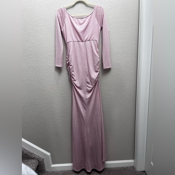 PinkBlush Pink Metallic Off Shoulder Long Sleeve Wrap Maternity Photoshoot Gown - Picture 5 of 8